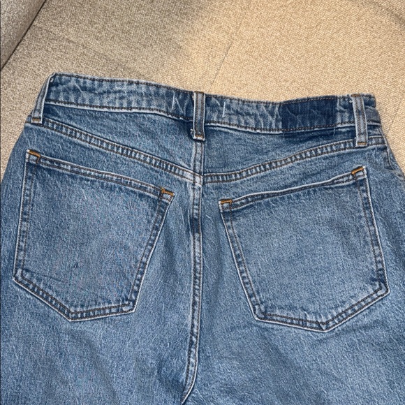 Abercrombie & Fitch - 90’s Relaxed High Rise Jean - Picture 4 of 5